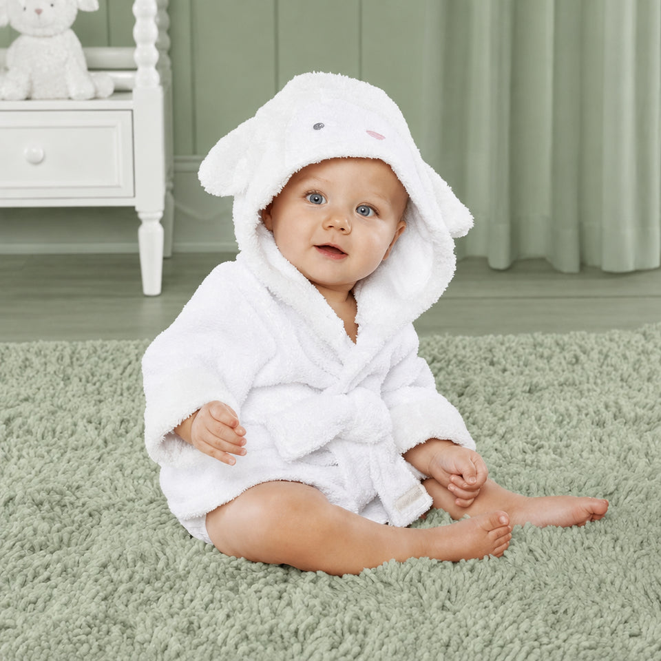 Size chart and length guide for 0 to 36 month baby hooded towels.